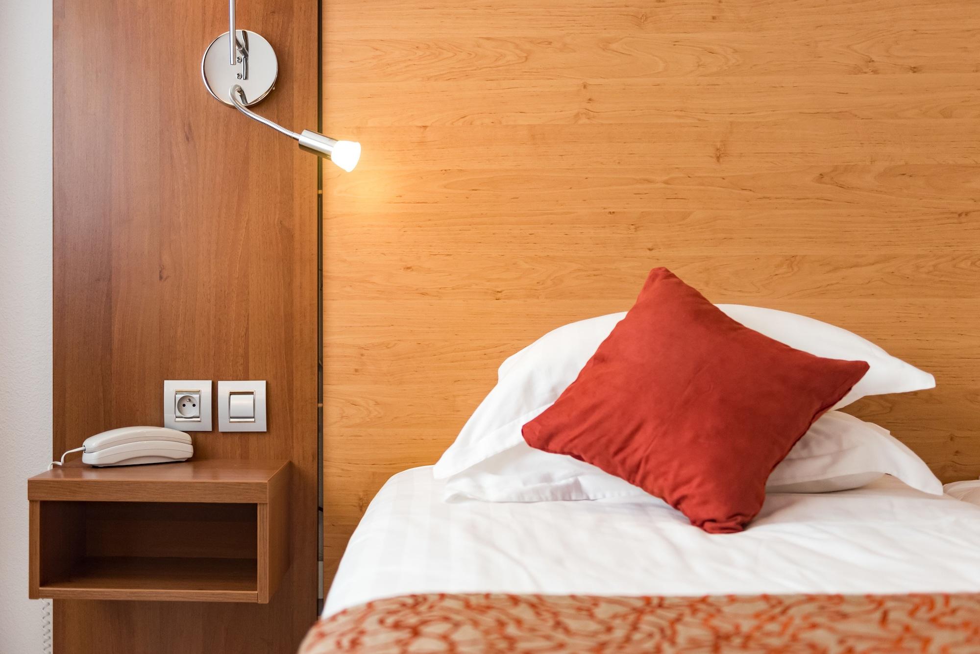 Mercure Saint Raphael Centre Plage Экстерьер фото